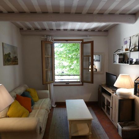 Duplex En Plein Centre Apartment LʼIsle-sur-la-Sorgue Exterior foto